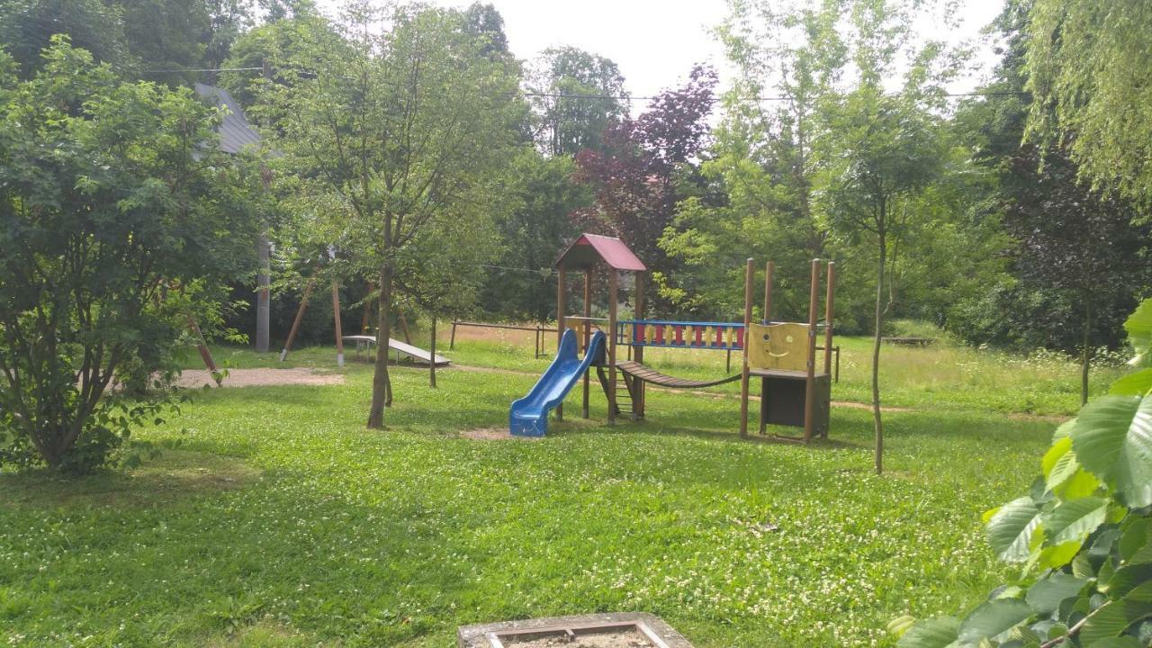 Ubytovani U Svecu U Adrspachu Jívka Dış mekan fotoğraf
